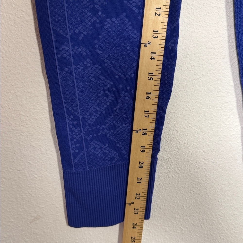 Lululemon Ebb To Street Pant Yoga, Gym leggings Heathered Sapphire Blue Large - Picture 7 of 9